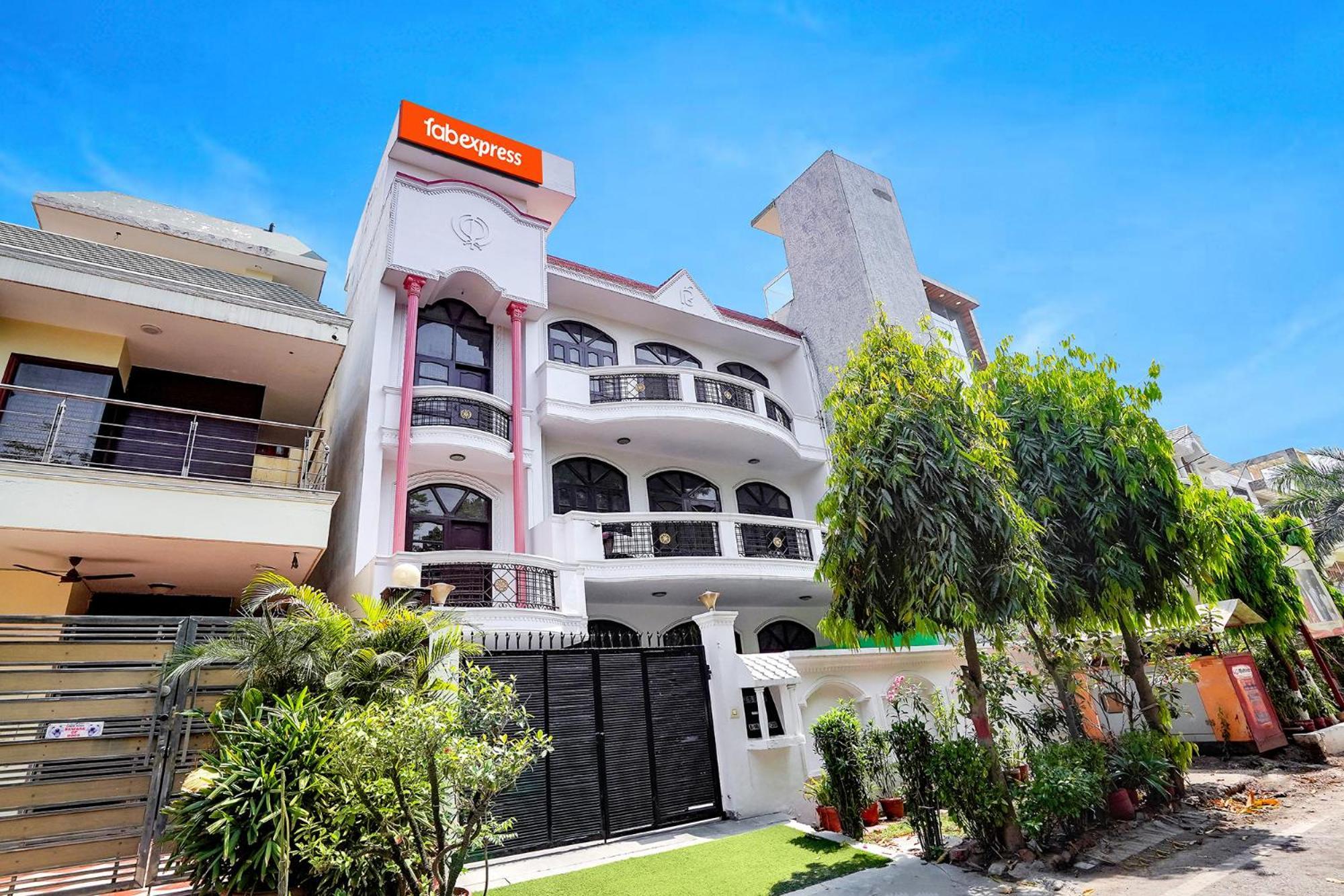 Fabexpress Ivy Inn Sector 35 Noida Esterno foto